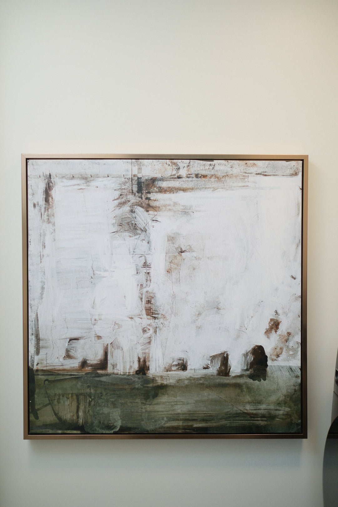 GREEN &amp; WHITE FRAMED CANVAS 38X38