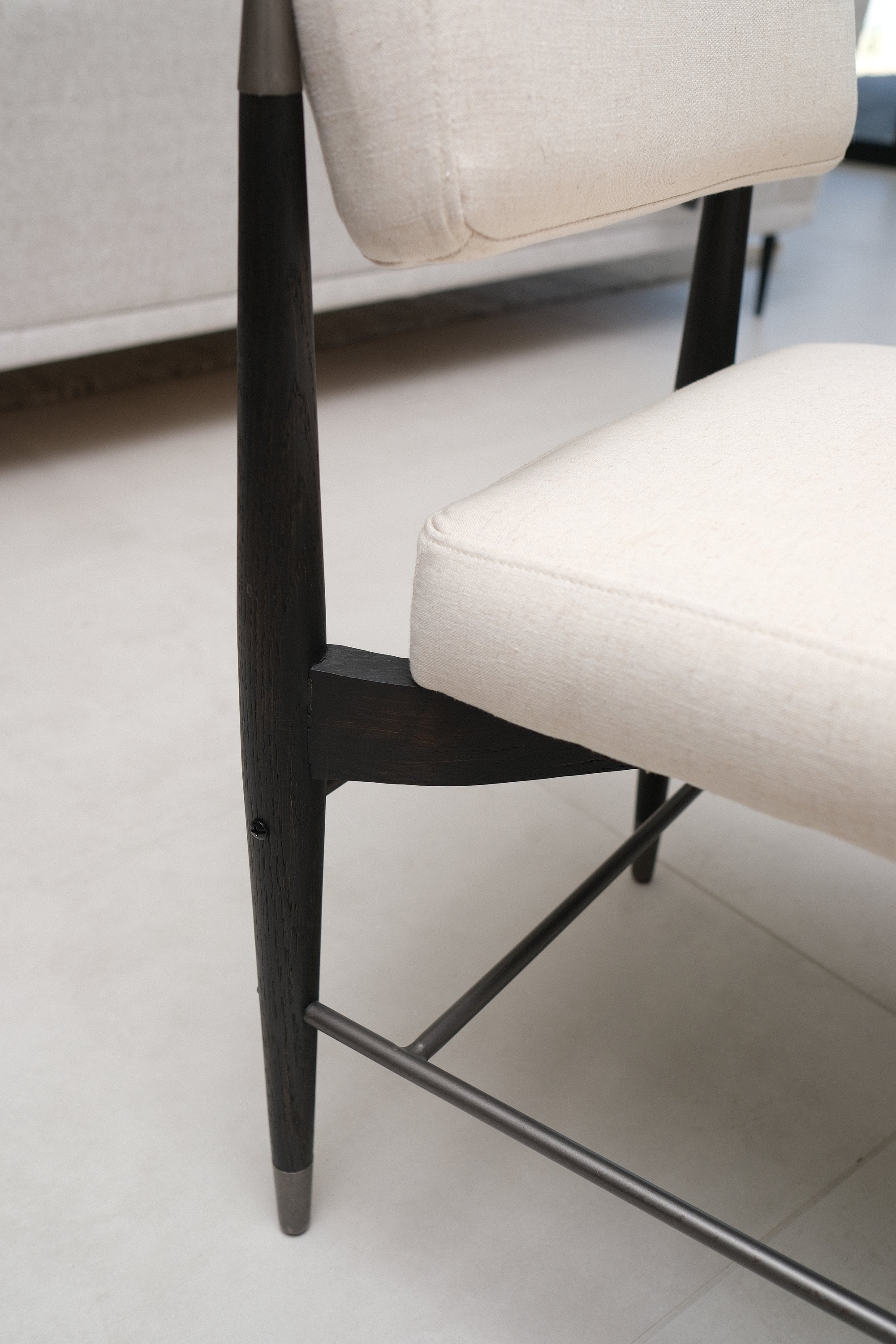 6-PIECE BLACK &amp; WHITE UPHOLSTERED SIDE CHAIR