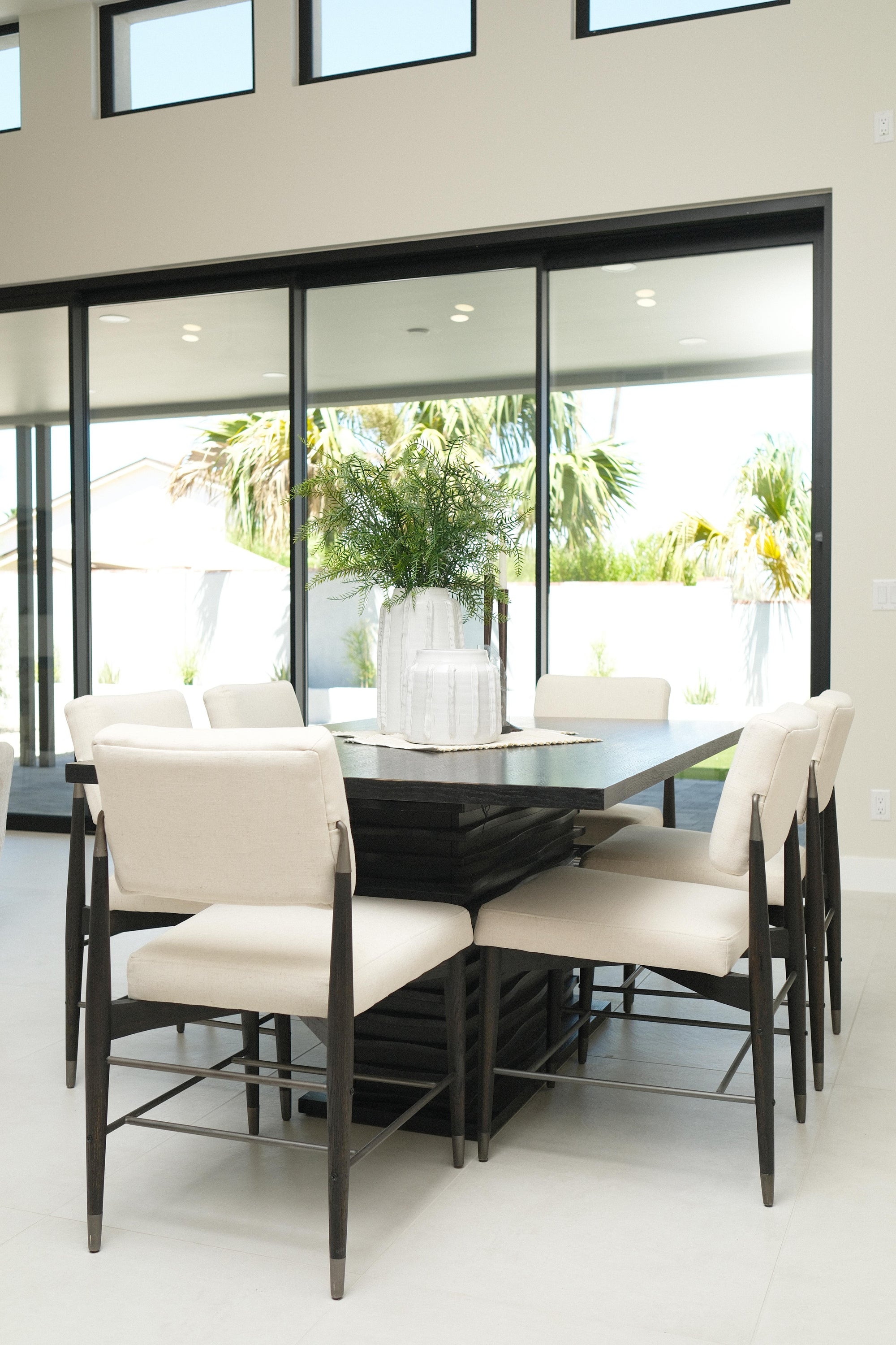 6-PIECE BLACK &amp; WHITE UPHOLSTERED SIDE CHAIR